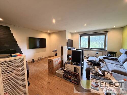 Wohnbereich - 7 Zimmer Mehrfamilienhaus, Wohnhaus in Losheim am See