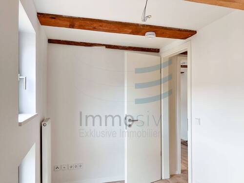 Kinderzimmer/ Büro - 