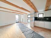 Wohnbereich mit Küche - 3 Zimmer Etagenwohnung zur Miete in Nauen