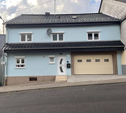 Bild 3 - 8 Zimmer Einfamilienhaus in Idar-Oberstein