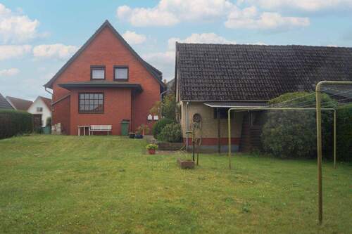 Rückfront - 5 Zimmer Einfamilienhaus zum Kaufen in Dörverden