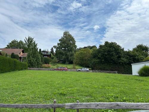 Blick Richtung Osten - Exclusives Baugrundstück in Seenähe für Ihr TraumhausFeriendomizil