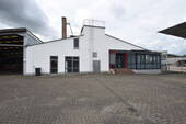 Lager und Produktionshalle - 