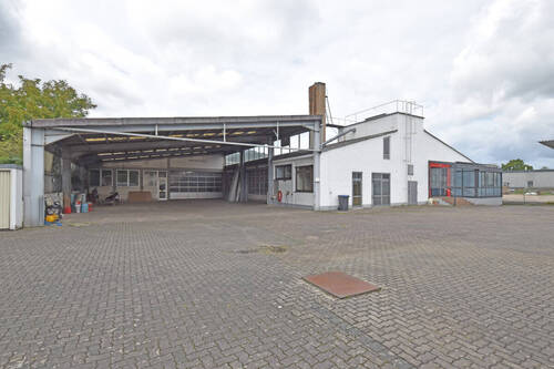 Lager und Produktionshalle - 
