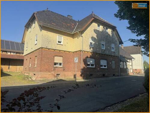 Straßenansicht - 