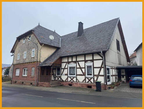 Straßenansicht - 