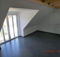 Bildschöne 3-Zi. DG-Wohnung m. Balkon u. EBK in Obbach - Euerbach