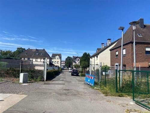 10 Ausfahrt zum Rotdornweg - 