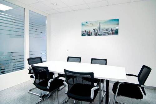 Meetingraum - Büro mit 38,00 m&sup2; in Leverkusen zur Miete