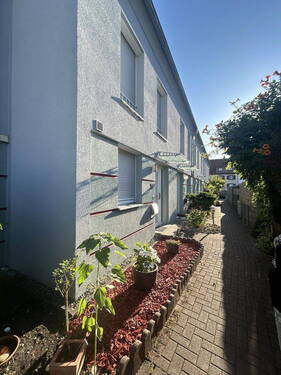 Außen - 5 Zimmer Reihenmittelhaus zum Kaufen in Kaiserslautern