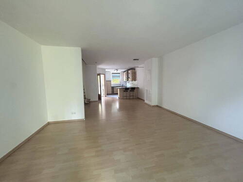 Wohn/Esszimmer - 