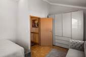 Zimmer 1 Dachgeschoss - 
