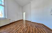 Zimmer - Zentrale 2-Zimmer-Wohnung im historischen Stadthaus