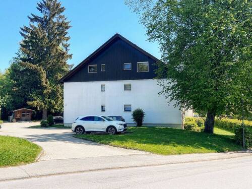 Haus Seitenansicht - 
