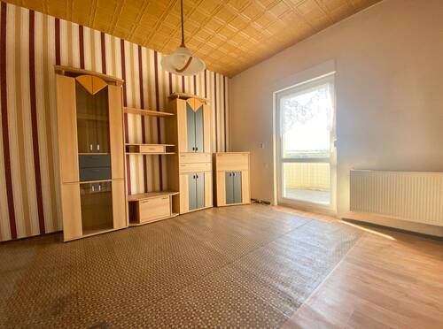 Zimmer OG mit Ausgang Balkon - 
