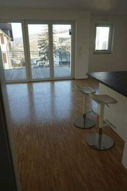 Wohn/Essbereich - 4 Zimmer Etagenwohnung in Würzburg
