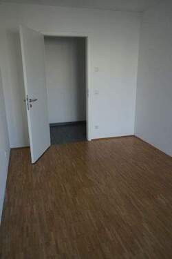 2. Schlafzimmer - 