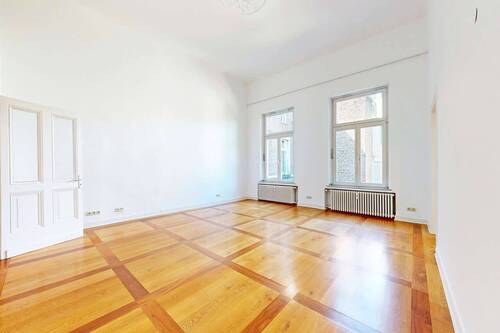 Immobilie-Aachen-Wohnung-kauf-IU327-19 - Etagenwohnung mit 130,90 m&sup2; in Aachen zum Kaufen