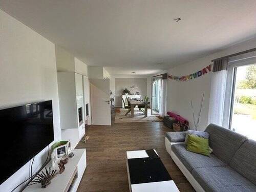 Wohnen/ Essen - 