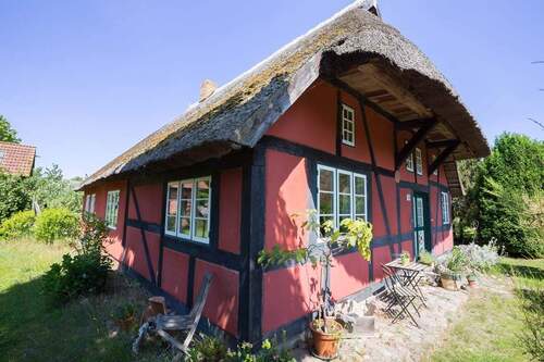 06 - Wohnhaus aussen 6.jpg - 