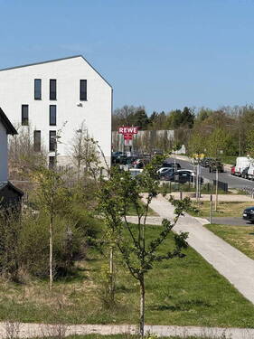 Einkaufsladen fußläufig - Doppelhaushälfte mit 144,00 m&sup2; in Ludwigsfelde zur Miete