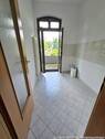 Küche mit Balkon - 2 Zimmer Etagenwohnung in Chemnitz