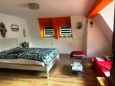4 Schlafzimmer im DG.jpg - 