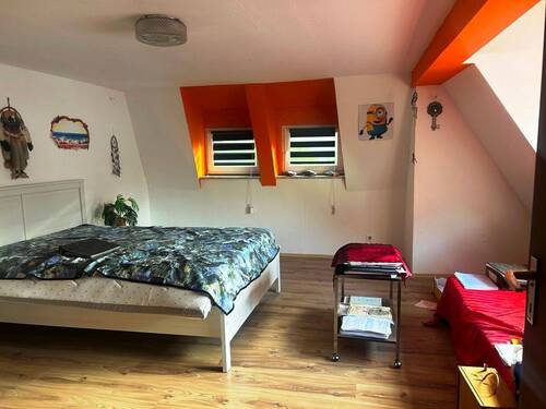 4 Schlafzimmer im DG.jpg - 