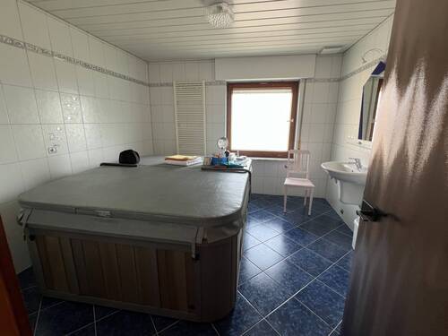 Wellnesszimmer 1.OG - 