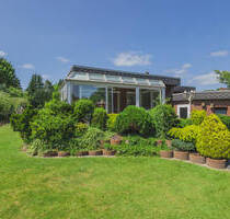 Ruhig gelegen in der Nähe des Büdelsdorfer Stadtparks - Bungalow mit sonnigem Garten und Vollkeller - Rendsburg
