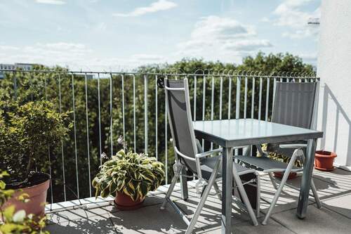 Sonnenbalkon - Etagenwohnung mit 100,00 m² in Frankfurt am Main zum Kaufen