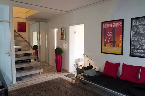 Treppe - 8 Zimmer Doppelhaushälfte zum Kaufen in Lünen