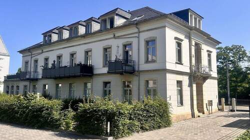 Hinteransicht rechts - Hochwertige 4-Zimmer-Wohnung in Dresden