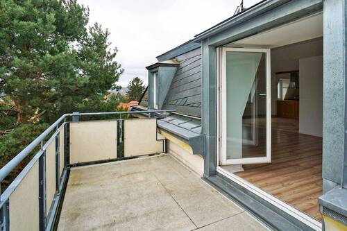 Balkon - 3 Zimmer Etagenwohnung zur Miete in Radebeul