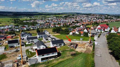 Schöne naturnahe Lage - 6 Zimmer Doppelhaushälfte zum Kaufen in Erbach
