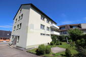 Rückansicht - 1 Zimmer Mehrfamilienhaus, Wohnhaus zum Kaufen in Blumberg