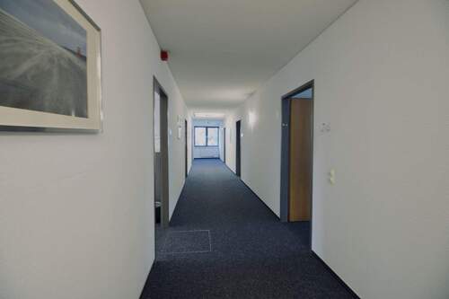 Flur - Büro in Frankfurt am Main zur Miete