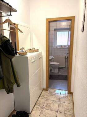 kleiner Flur/Gäste WC - 