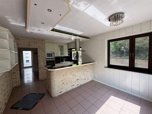 Küche - 6 Zimmer Einfamilienhaus in Saarbrücken