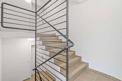 Hausflur - Etagenwohnung mit 51,40 m&sup2; in Berlin zum Kaufen