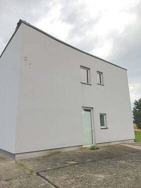 Seitenansicht - Halle in Kodersdorf / Feldhäuser