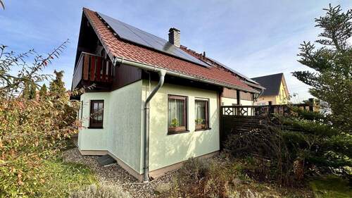 Seitenansicht - Einfamilienhaus mit 142,30 m² in Struppen zum Kaufen