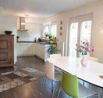 Zentral im Westen: Moderne 2-Zimmer-Wohnung mit Fahrstuhl - Stuttgart