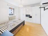Schlafzimmer (EG) - 