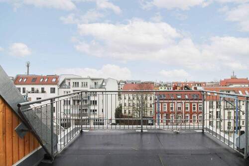 Balkon - 2 Zimmer Einfamilienhaus zum Kaufen in Berlin