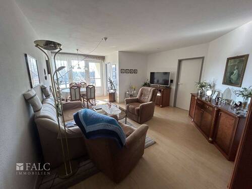 Wohnzimmer - 2 Zimmer Etagenwohnung zum Kaufen in Rostock