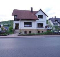 Zweifamilienhaus mit vielen Möglichkeiten in Marsberg-Bredelar - Marsberg / Bredelar