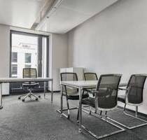 Beziehen Sie einsatzbereite Großraumbüros für 10 Personen in Regus Stachus - München Altstadt-Lehel