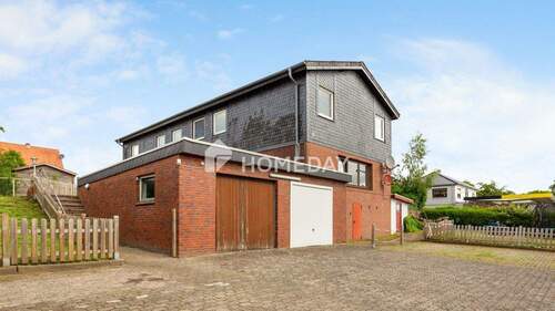 Außenansicht 1 - Mehrfamilienhaus, Wohnhaus mit 324,00 m&sup2; in Ascheffel zum Kaufen