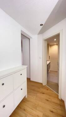 Diele_EG Haupthaus Wardersee_1.jpg - 